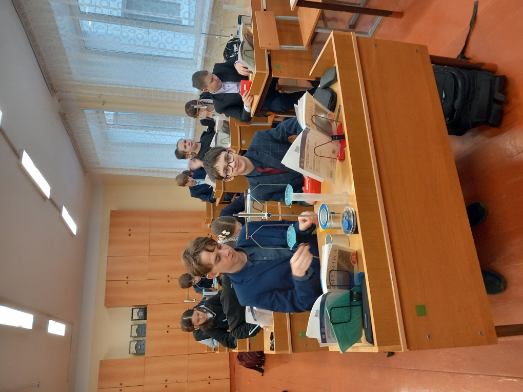 Лабораторная работа по физике &amp;quot;Удельная теплоемкость вещества&amp;quot;.